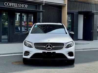 奔驰 GLC轿跑 2017款 GLC(进口) GLC 200 4MATIC 轿跑SUV thumbnail 3