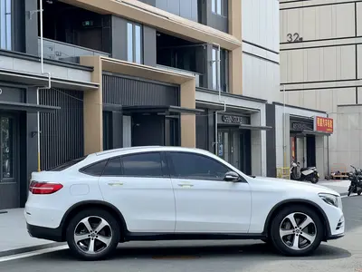 奔驰 GLC轿跑 2017款 GLC(进口) GLC 200 4MATIC 轿跑SUV thumbnail 9