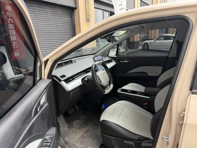 Nezha 哪吒AYA 2023 Facelift 401 Lite