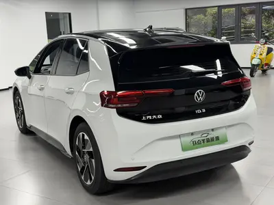 Volkswagen ID.3 2023 Pure Smart thumbnail 8