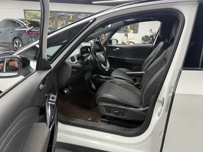 Volkswagen ID.3 2023 Pure Smart thumbnail 16