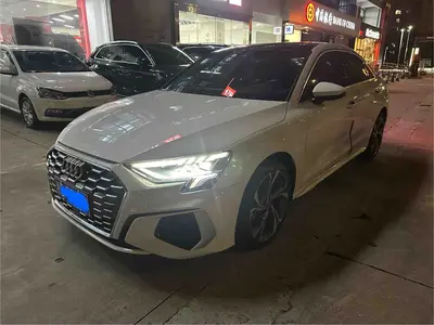 奥迪 A3 2022款 A3L Limousine 35 TFSI 时尚运动型 thumbnail 2