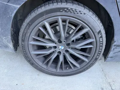 BMW 3 Series 2024 325Li MM Sport Night thumbnail 9
