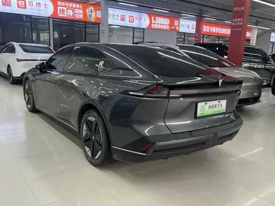 深蓝汽车 深蓝SL03 2022款 1.5L 1200增程版 thumbnail 10