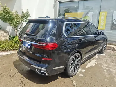 宝马 X7 2022款 xDrive40i 行政型M运动套装 thumbnail 11