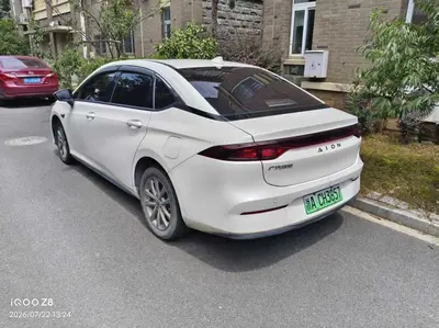 埃安 AION S 2023款 Aion S 魅 580 磷酸铁锂 thumbnail 3