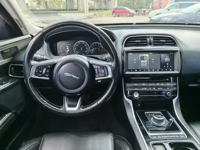 Jaguar XEL 2018 2.0T 250PS Prestige thumbnail 7