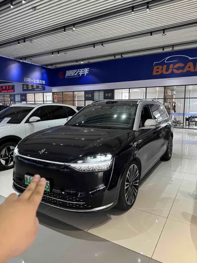 AITO M9 2024 EREV Ultra 42kWh 6-Seat thumbnail 2