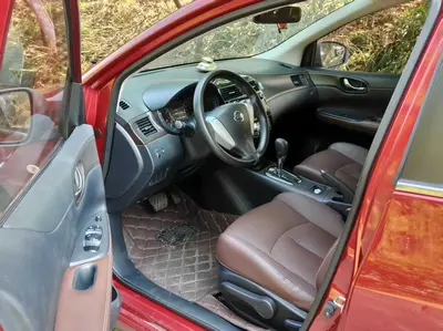 Nissan 骐达TIIDA 2011 1.6L CVTSmart thumbnail 5