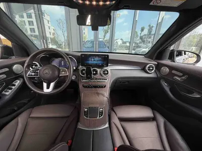 Mercedes-Benz GLC 2020 -Class GLC 300 L 4MATIC Sport thumbnail 14