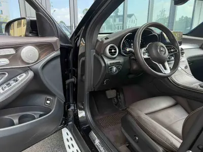 Mercedes-Benz GLC 2020 -Class GLC 300 L 4MATIC Sport thumbnail 16