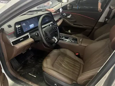 Chery 艾瑞泽8 2025 2.0T DCTJin thumbnail 4