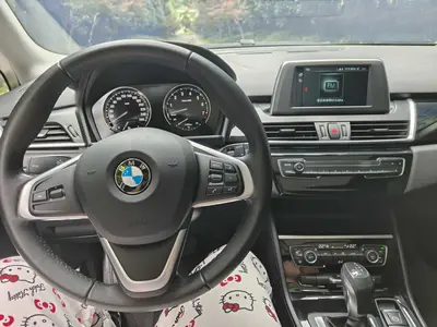 宝马 2系旅行车 2018款 218i 领先型 thumbnail 5