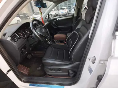Volkswagen Tiguan L 2018 330TSI Auto2WD Luxury thumbnail 3