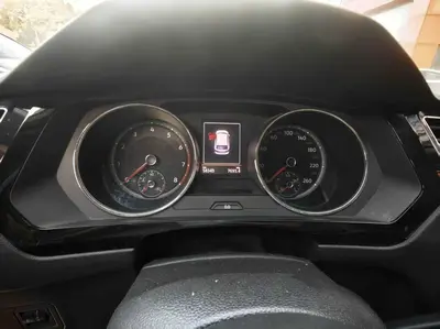 Volkswagen Tiguan L 2018 330TSI Auto2WD Luxury thumbnail 4