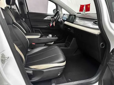 Geometry E 2023 401KM Linglong Hu 5-Seat thumbnail 8