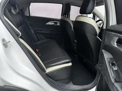Geometry E 2023 401KM Linglong Hu 5-Seat thumbnail 9