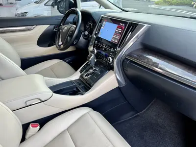 Toyota Alphard 2021 Hybrid 2.5L Premium thumbnail 16