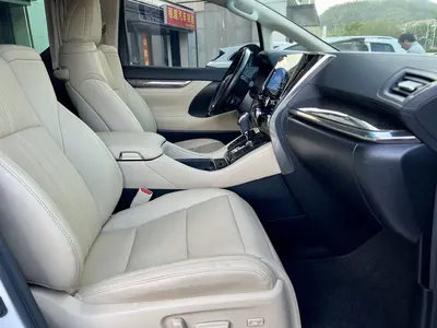 Toyota Alphard 2021 Hybrid 2.5L Premium thumbnail 17