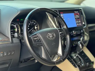 Toyota Alphard 2021 Hybrid 2.5L Premium thumbnail 19