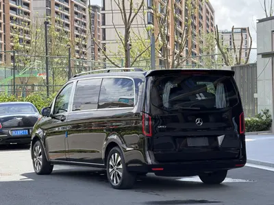奔驰 威霆 2021款 2.0T 商务版 7座