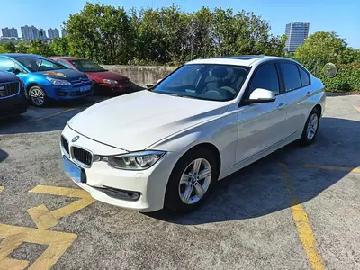 宝马 3系 2014款 320i 时尚型 thumbnail 1