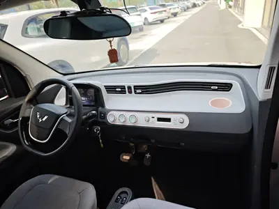 五菱汽车 宏光MINIEV 2021款 宏光MINI EV 马卡龙夹心款 170km 磷酸铁锂 thumbnail 9