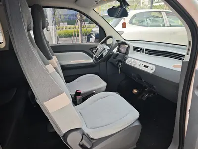 五菱汽车 宏光MINIEV 2021款 宏光MINI EV 马卡龙夹心款 170km 磷酸铁锂 thumbnail 10