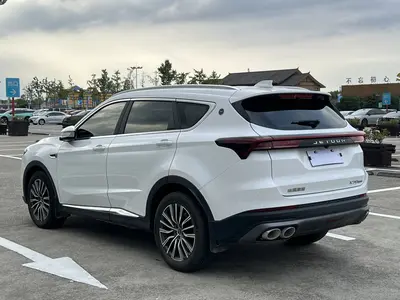 Jetour X70 PLUS 2025 Champion 1.5T DCTChampionMAX + 7-Seat thumbnail 6
