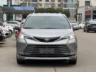 丰田 赛那SIENNA 2024款 2.5L混动 臻享尊贵版 thumbnail 3