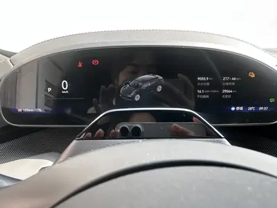 Zeekr 001 2025 WE 100kWh RWD thumbnail 9