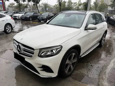 Mercedes-Benz GLC 2017 -Class GLC 260 4MATIC Luxury