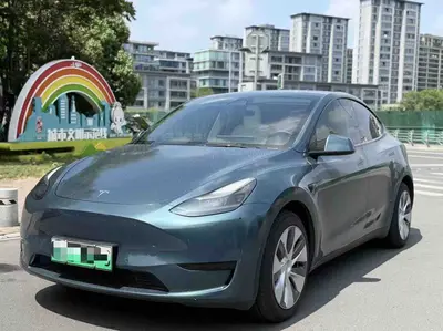 特斯拉 Model Y 2022款 后轮驱动版 thumbnail 1