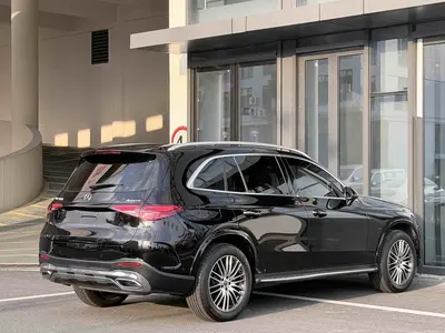 奔驰 GLC 2025款 级 改款 GLC 300 L 4MATIC 动感型 5座 thumbnail 6