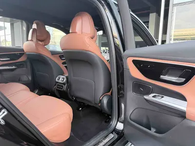 奔驰 GLC 2025款 级 改款 GLC 300 L 4MATIC 动感型 5座 thumbnail 14