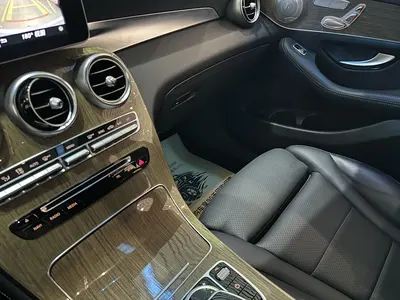 Mercedes-Benz GLC轿跑 2019 GLC(Import) Facelift GLC 260 4MATIC CoupeSUV thumbnail 6