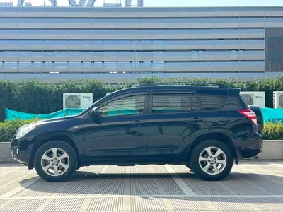Toyota RAV4 2011 2.0L AutoClassic thumbnail 3