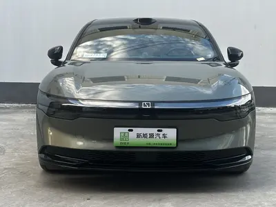 极氪 007 2024款 后驱智驾版 100kWh thumbnail 3