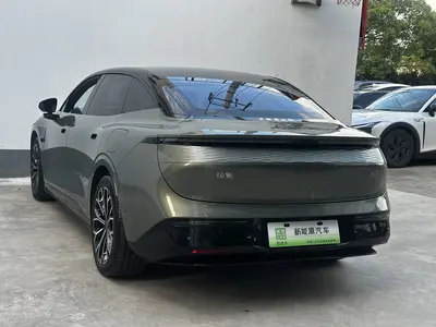 极氪 007 2024款 后驱智驾版 100kWh thumbnail 15