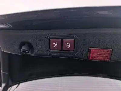 奔驰 E级 2023款 E 260 L 4MATIC thumbnail 20