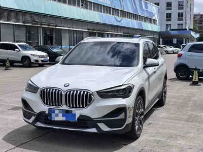 宝马 X1 2021款 改款 xDrive25Li 尊享型 thumbnail 2