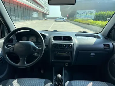Toyota 特锐 2004 1.3L Manual2WDStandard thumbnail 9