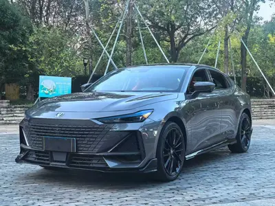 Changan UNI-V 2023 1.5T Sport thumbnail 2