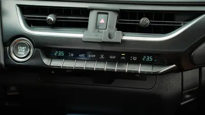 Lexus UX 2020 200 Special