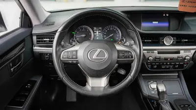 Lexus ES 2015 200 Elite thumbnail 20