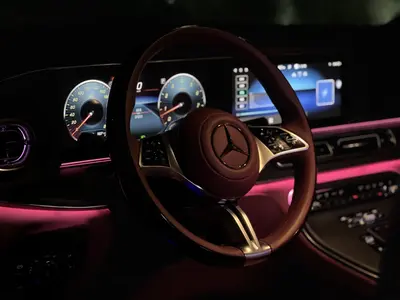 奔驰 威霆 2023款 2.0T 商务版 7座 thumbnail 22