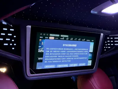 奔驰 威霆 2023款 2.0T 商务版 7座 thumbnail 25