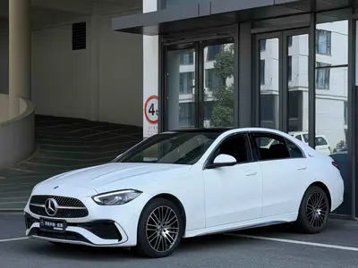 Mercedes-Benz C-Class 2023 Facelift II C 260 L Sport thumbnail 4