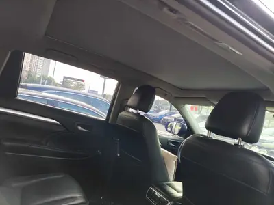 Toyota Highlander 2018 2.0T AWDLuxury 7-Seat thumbnail 5