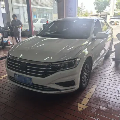 Volkswagen Sagitar 2020 200TSI DSGComfort thumbnail 1